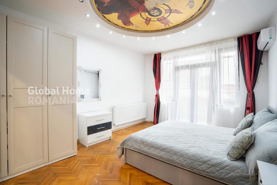 Bedroom, wardrobe