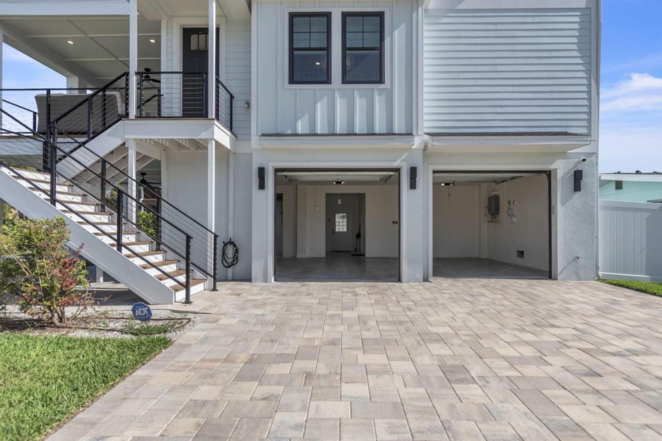 Gulfside Retreat House in Indian Rocks Beach