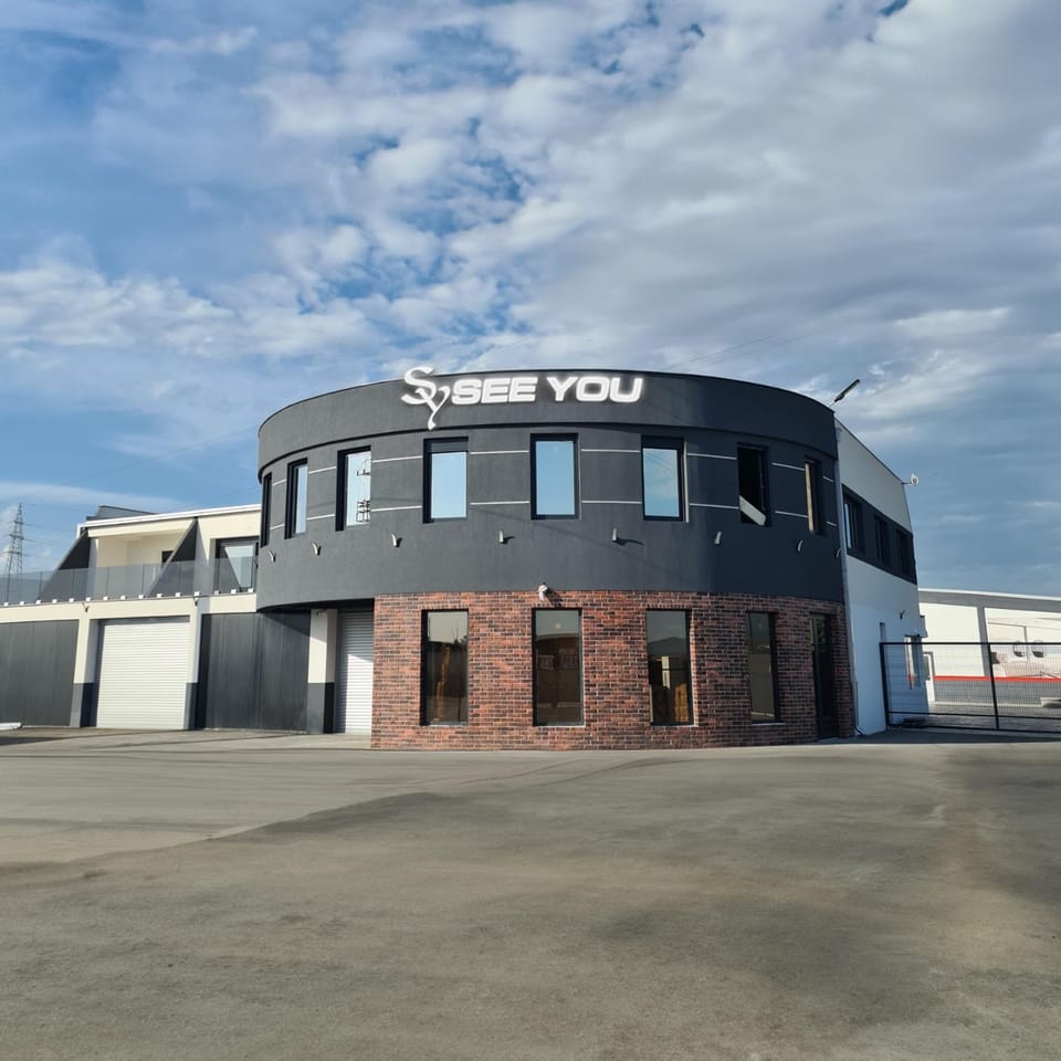 Property building, Day