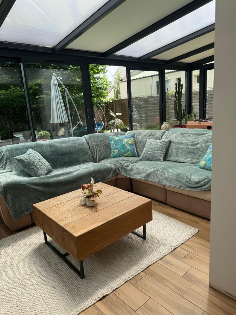 Seating area