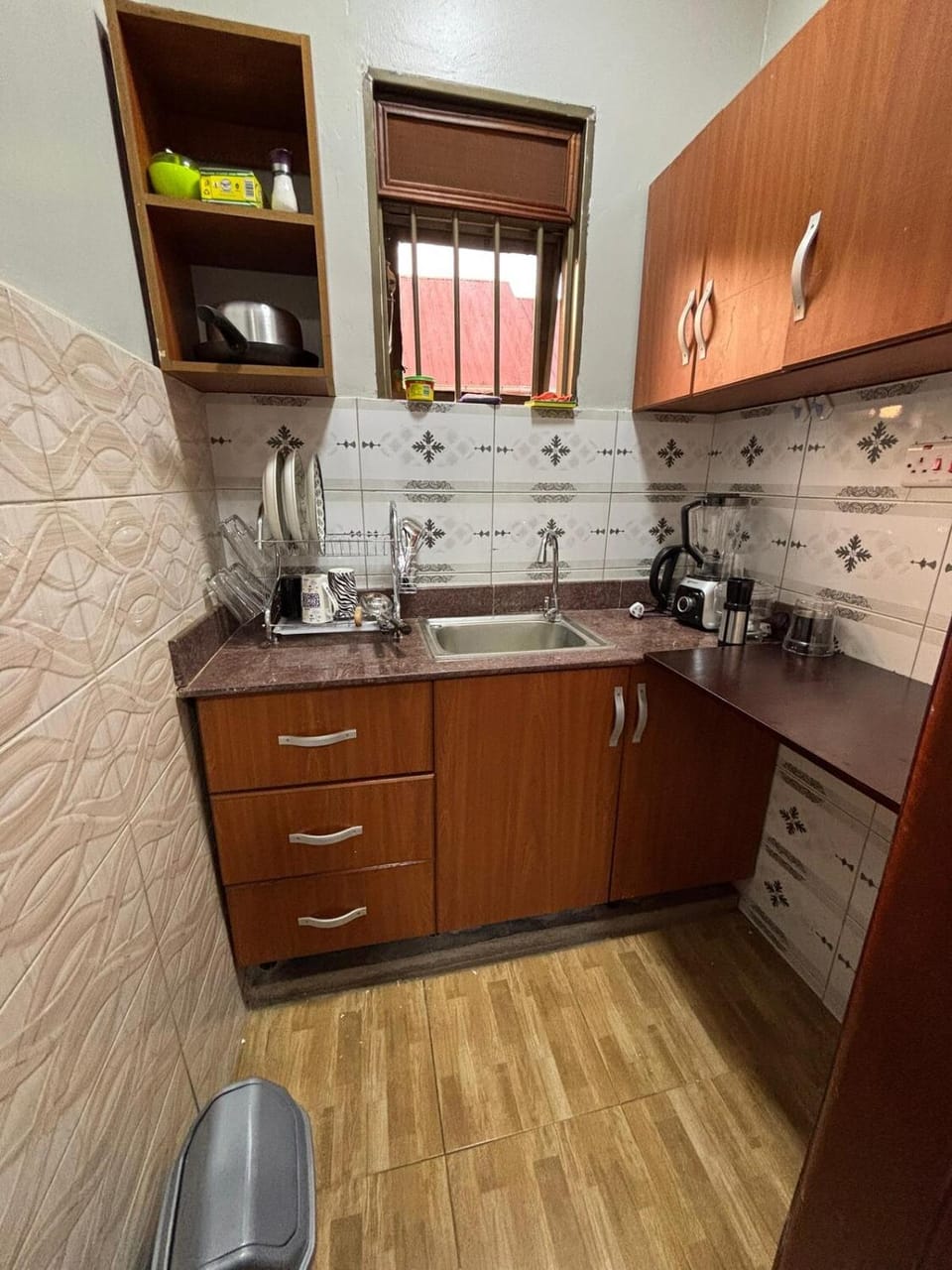 Bukoto Living Behind Kabira near Indian Temple Apartment in Kampala