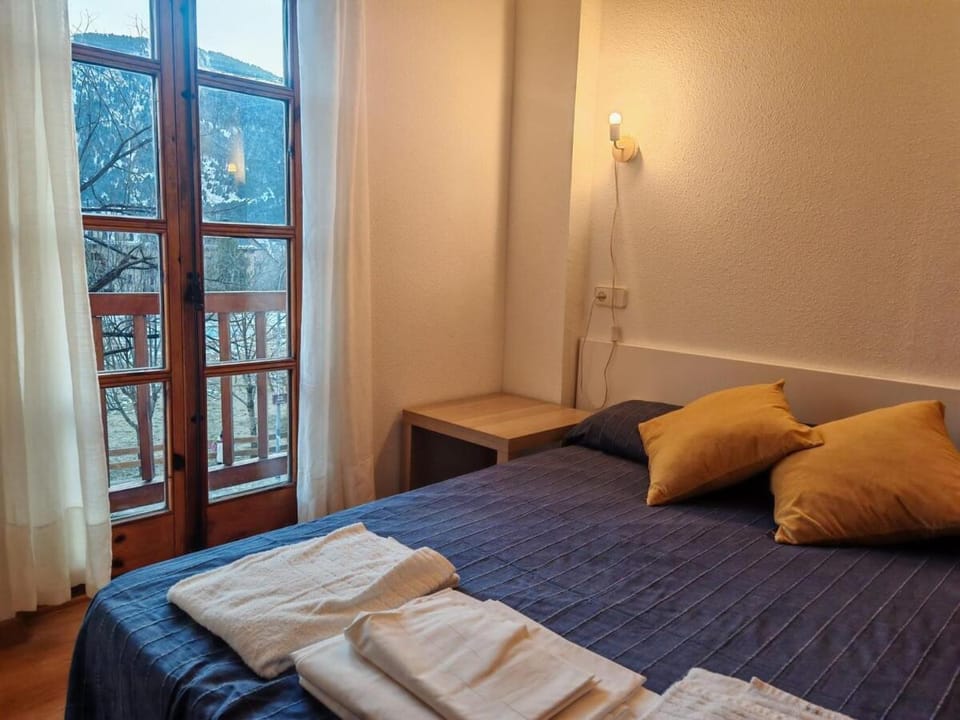 Confort en la Vall de Boí - Sol y buena ubicación - Cuc 5 Apartment in Pla de l'Ermita