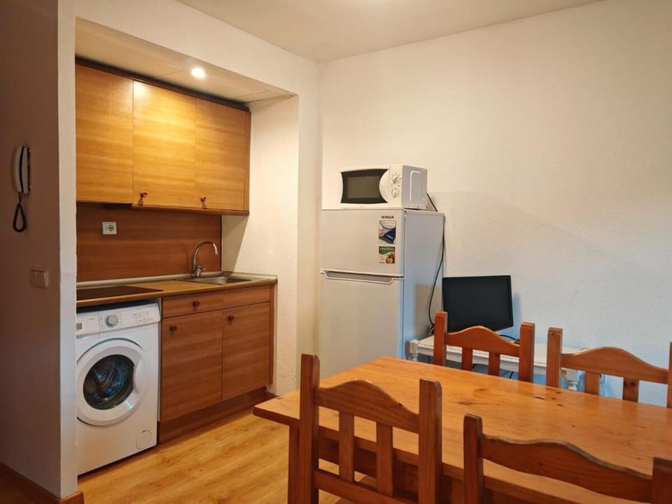 Confort en la Vall de Boí - Sol y buena ubicación - Cuc 5 Apartment in Pla de l'Ermita