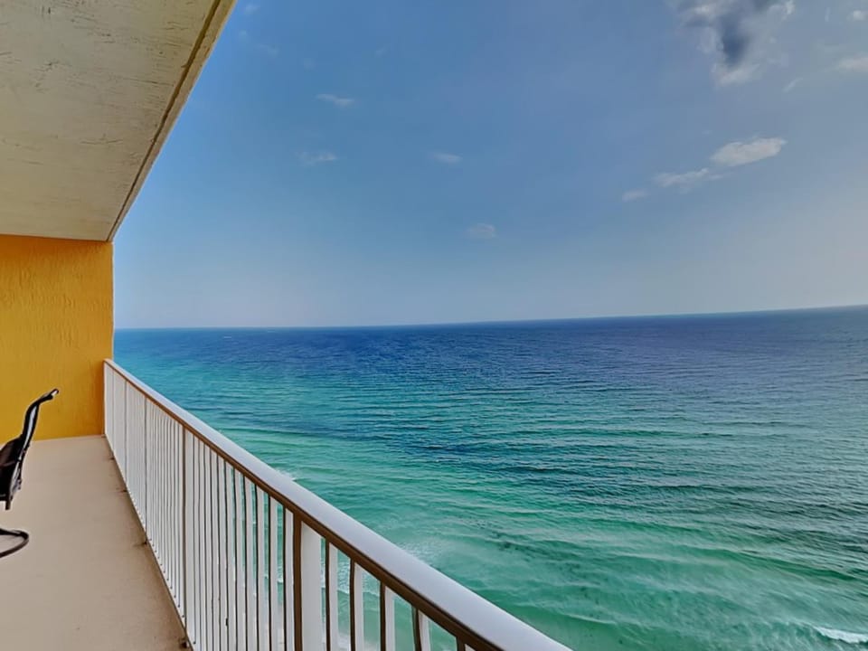 Treasure Island #1707 Apartment in Lower Grand Lagoon