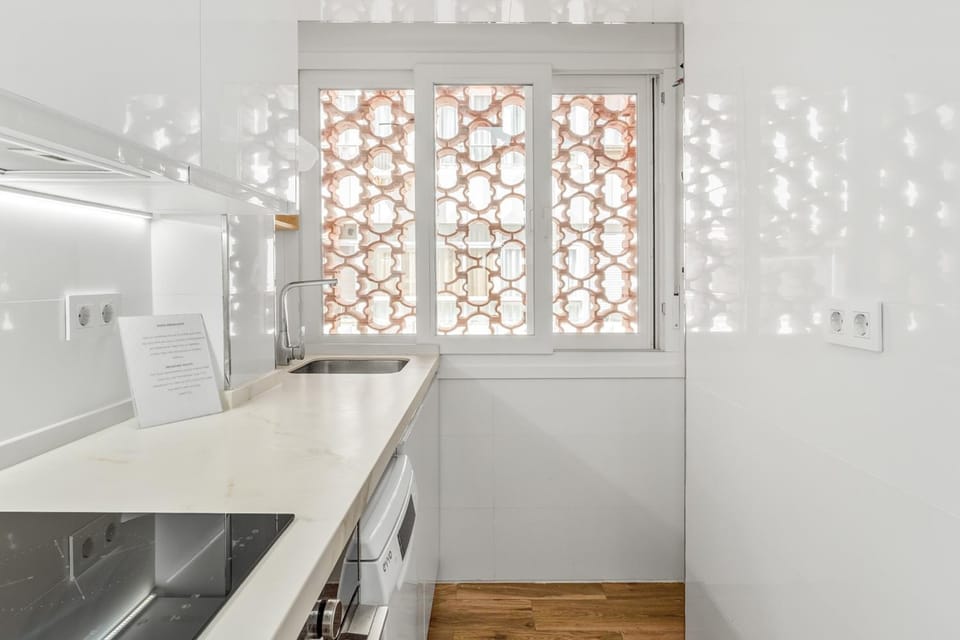 Kitchen or kitchenette, Living room