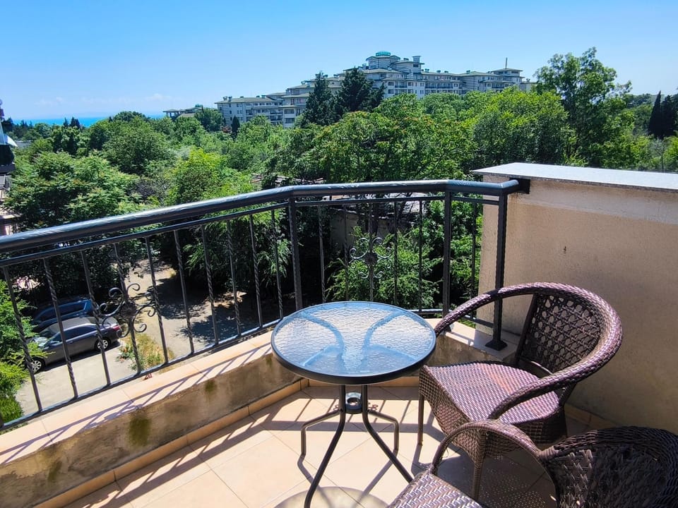 Светлая квартира на 4 этаже Apartment in Burgas Province