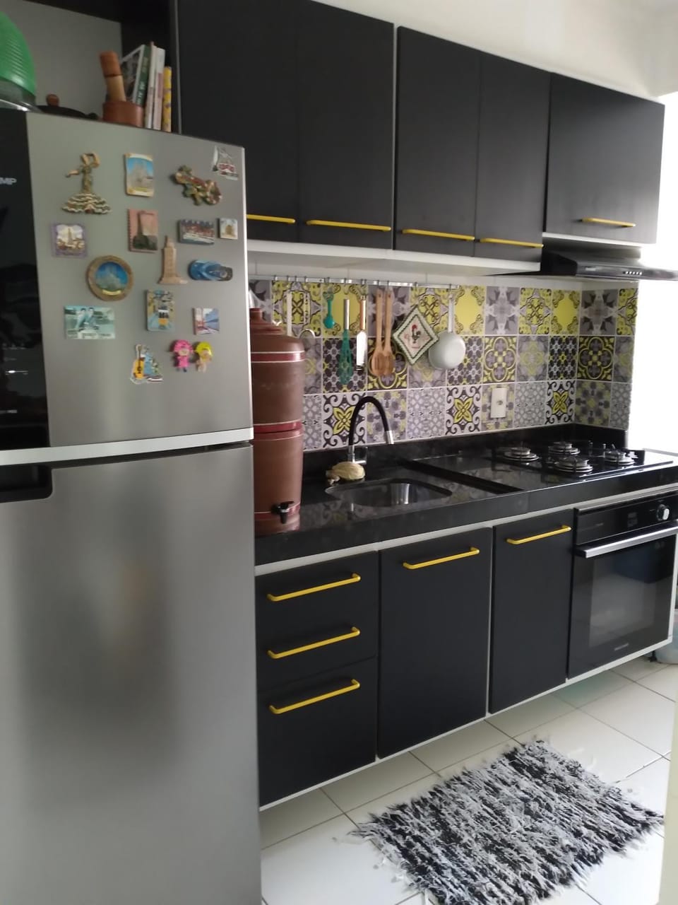 Apto com vista para o mar e com piscina a 1 km da praia do Aracagy e 4 km da Litorânea Apartment in São Luís
