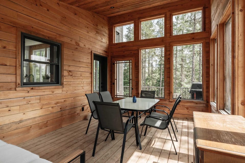 Chalet Ankoay - Relaxation Nature & Private Spa Chalet in Quebec