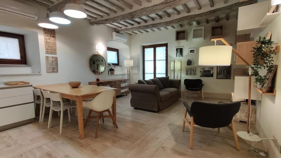 Porta Fiorentina Home Apartment in Castiglion Fiorentino