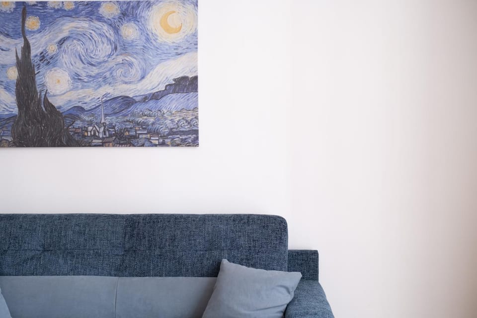 Living room, Decorative detail, Seating area