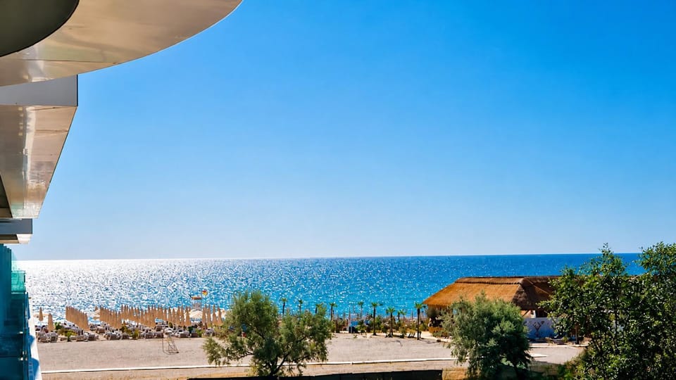 Balcony/Terrace, Beach, Sea view