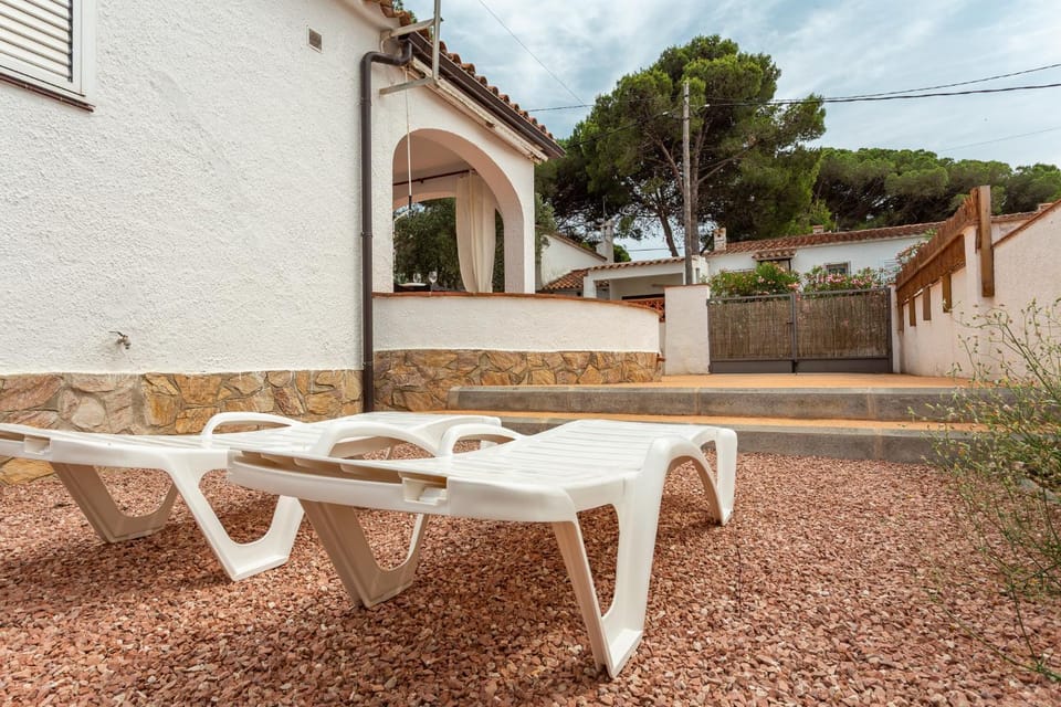 Balcony/Terrace, sunbed, sunbed