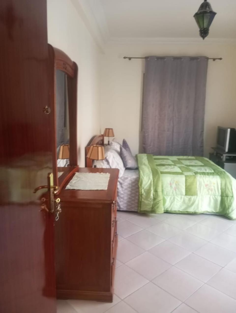 Bed, Photo of the whole room