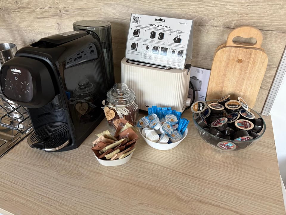 Coffee/tea facilities