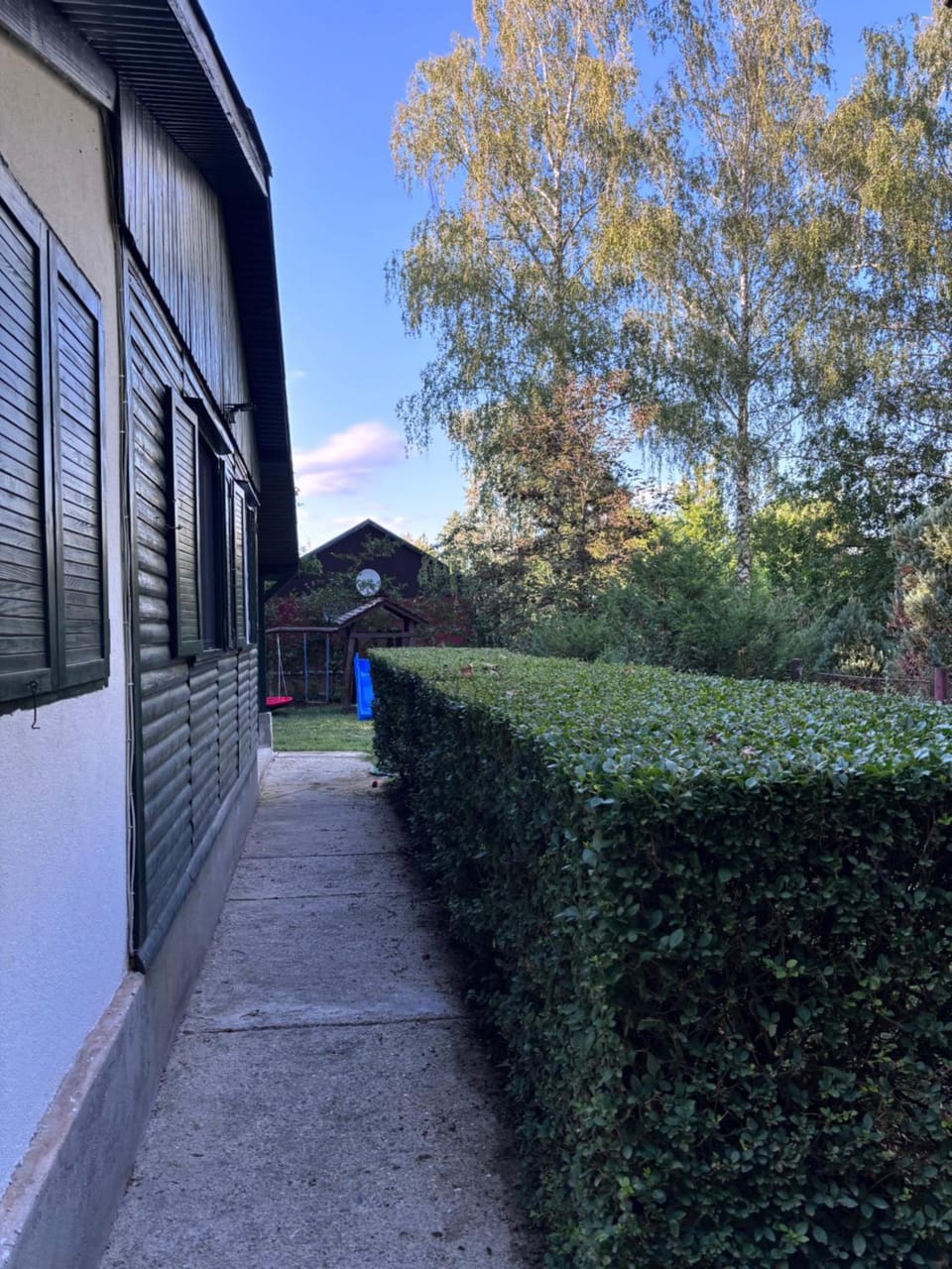 Property building, Garden