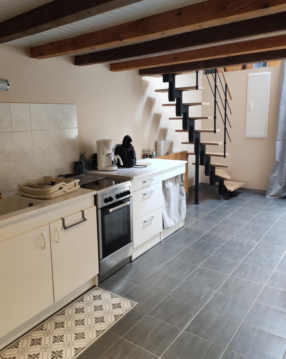 l'Echappée Crançotine Apartment in Jura