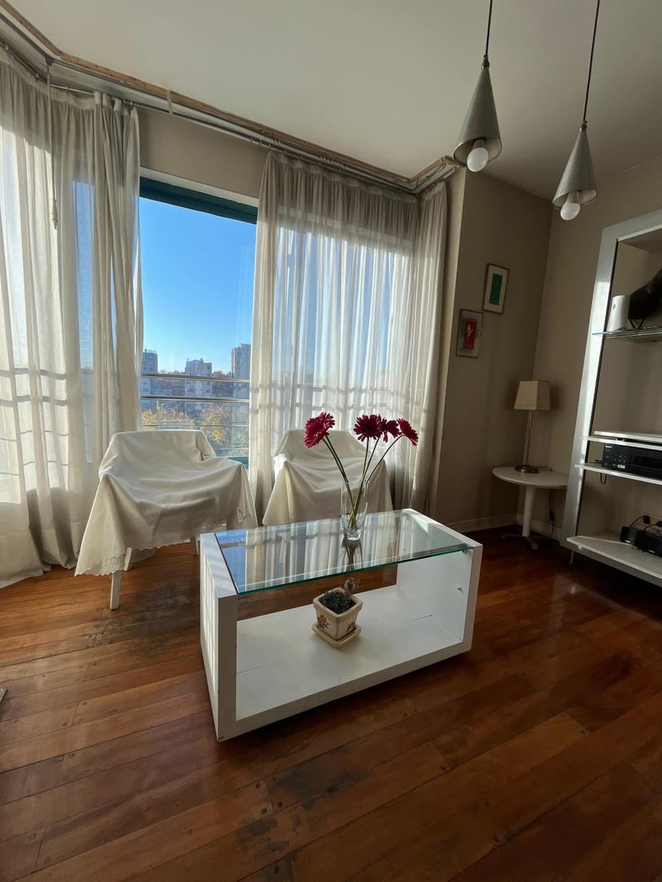 Inmejorable departamento en Ciudad de Mendoza, con piscina Apartment in Mendoza