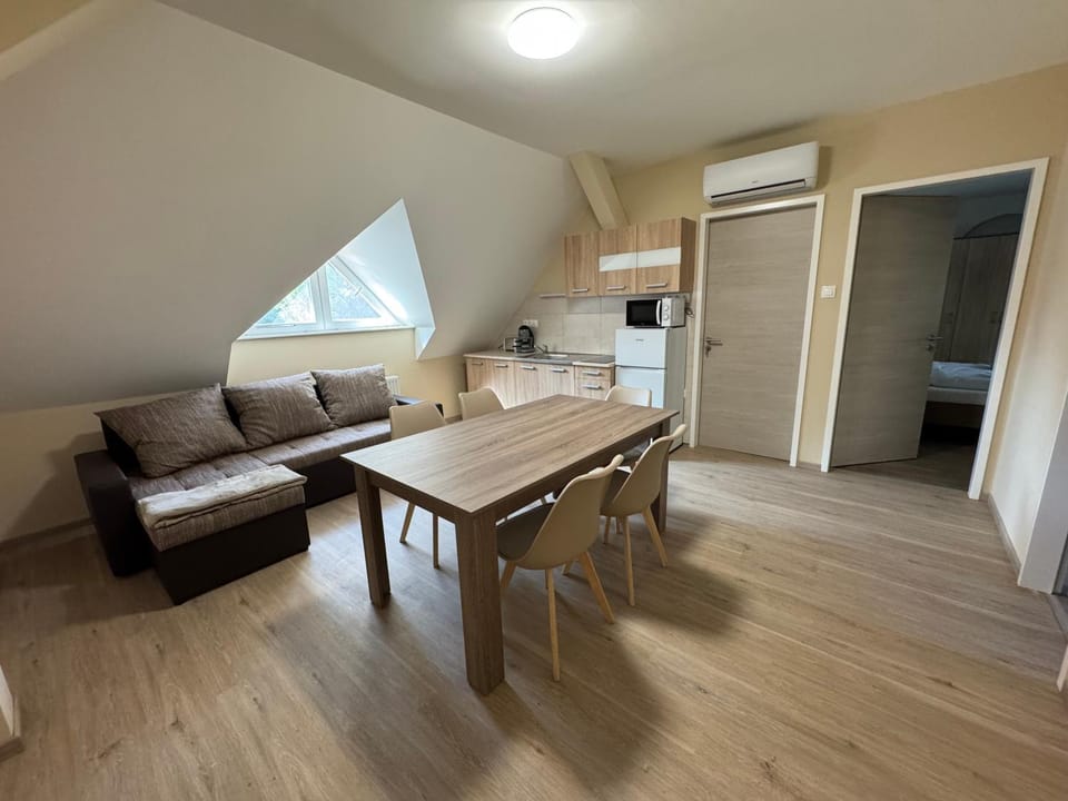 Sziget Apartmanház Apartment in Vojvodina