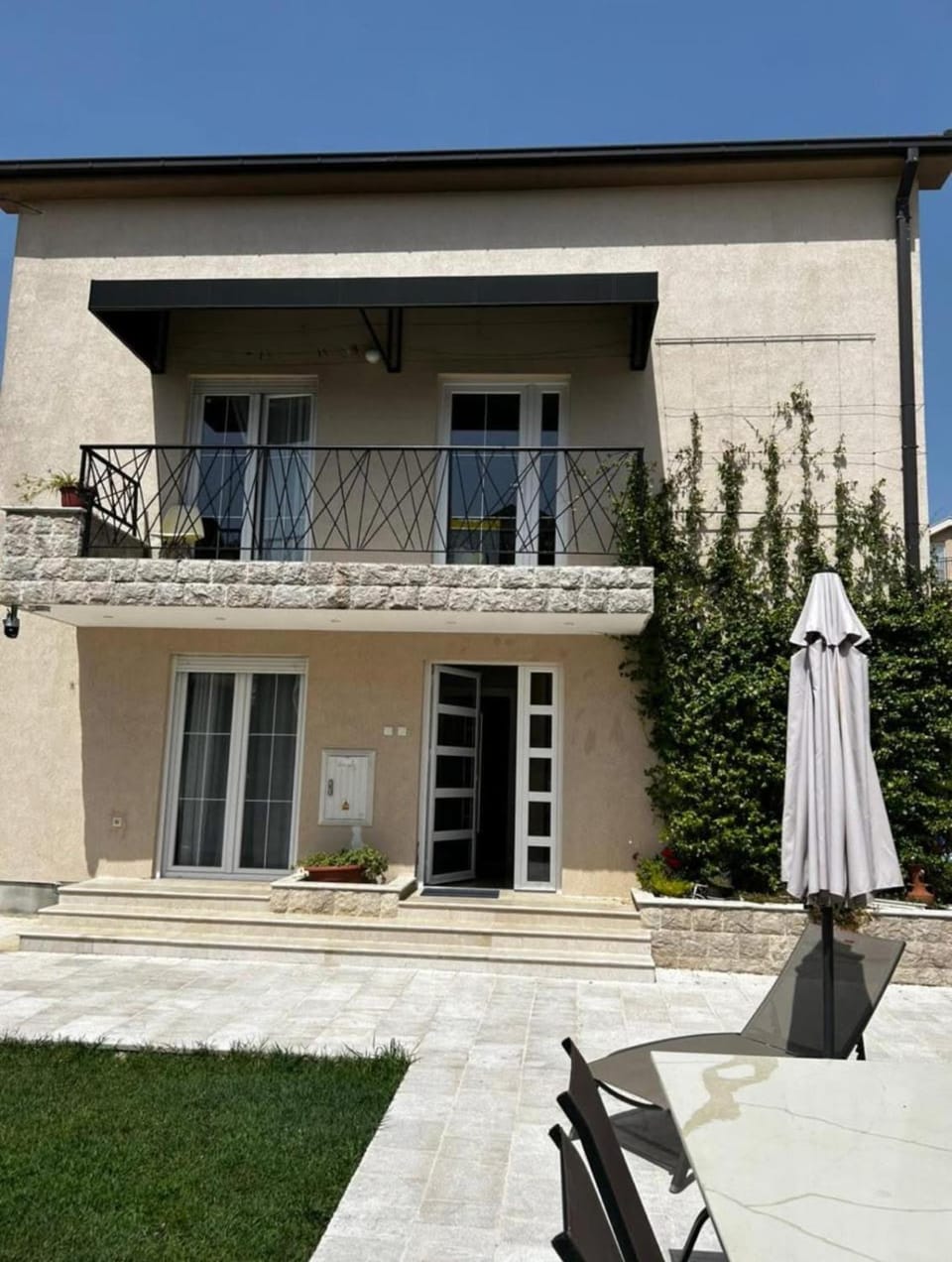 Garden, Balcony/Terrace