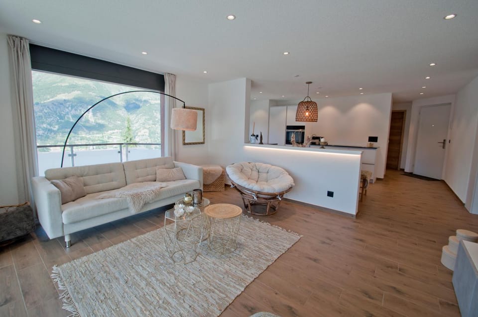 Chalet Sunnustrahl Apartment in Canton of Valais
