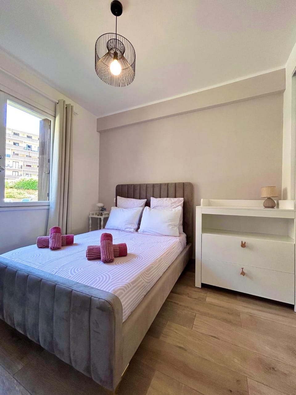 Near Port & City - Private Parking - Full apartment Apartment in Nice