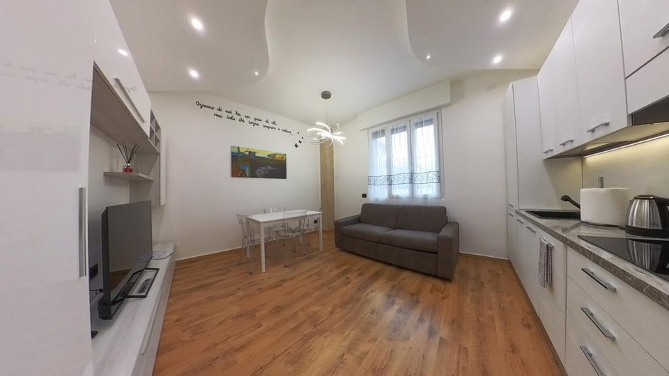 TV and multimedia, Kitchen or kitchenette, Living room, Seating area, Dining area, dishwasher, oven, stove
