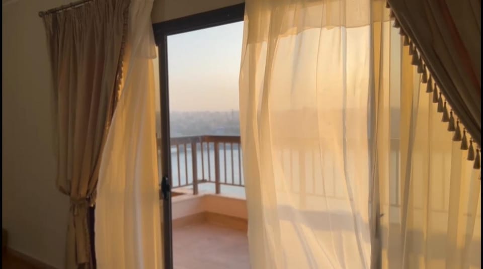 97كورنيش النيل ابراج الؤلؤه Apartment in Cairo
