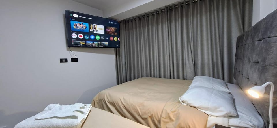 AeroLodge Bed and Breakfast in Cusco