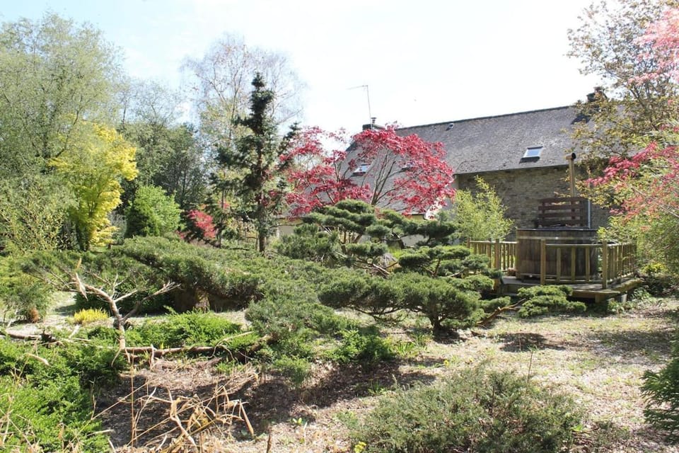 Gîte de Beltaine en Brocéliande SPA et bain nordique House in Brittany