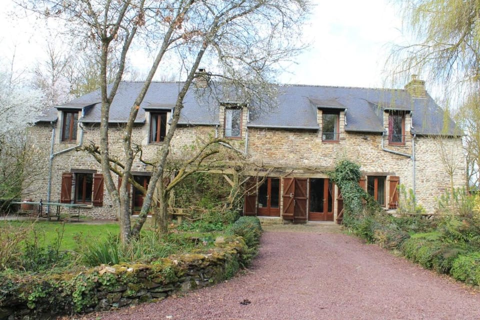 Gîte de Beltaine en Brocéliande SPA et bain nordique House in Brittany
