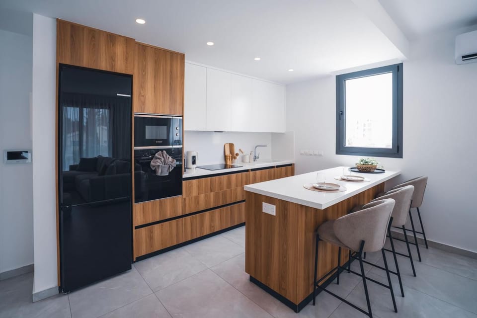 microwave, oven, kitchen