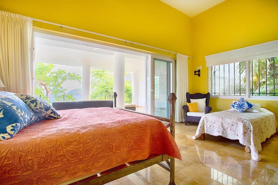 Amazing View to los Arcos -4 Bedroom Villa Villa in Puerto Vallarta