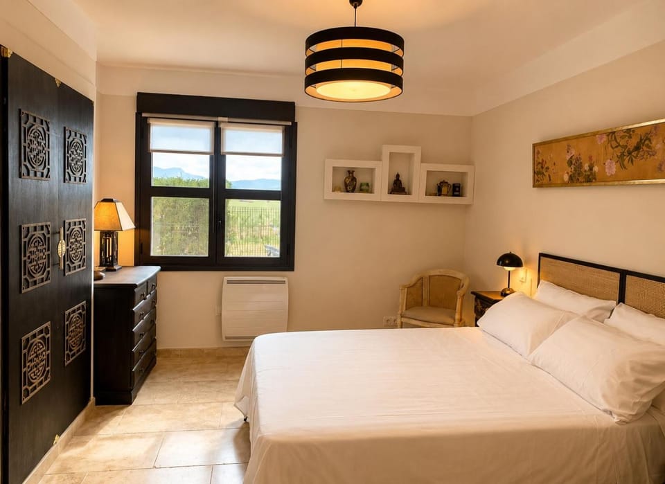 La Tuiliere Bed and Breakfast in Valensole