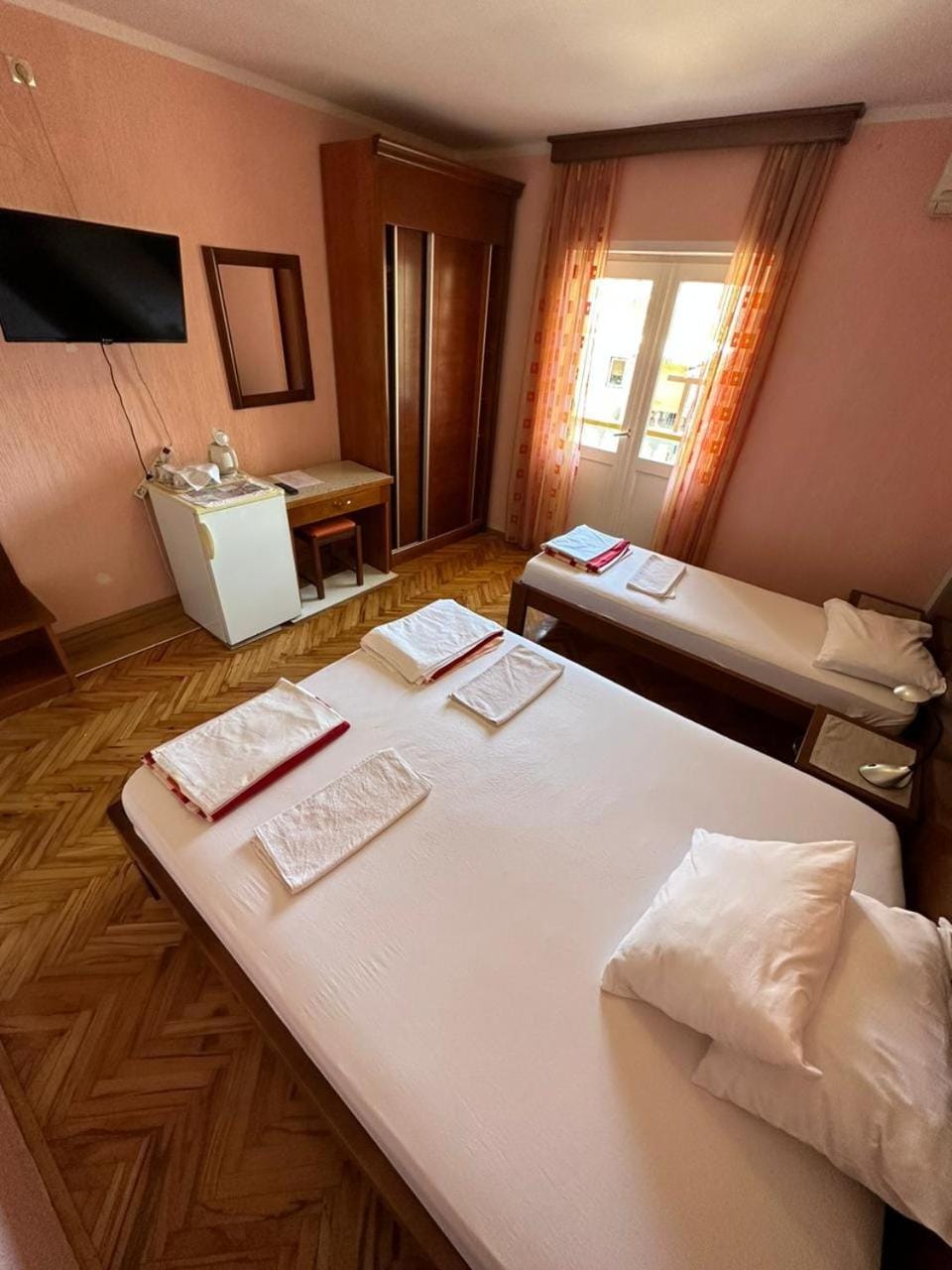 ROOM 03 Villa KRIVOKAPIC Apartment in Budva