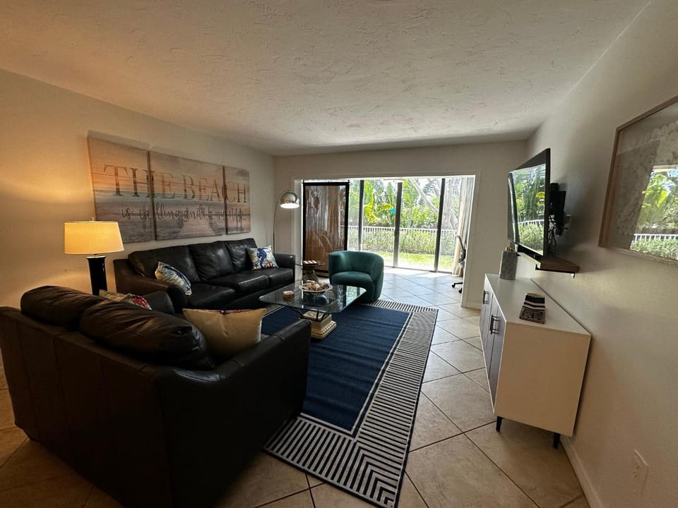 Siesta Dunes 1-102 by Siesta Dunes Apartment in Siesta Beach