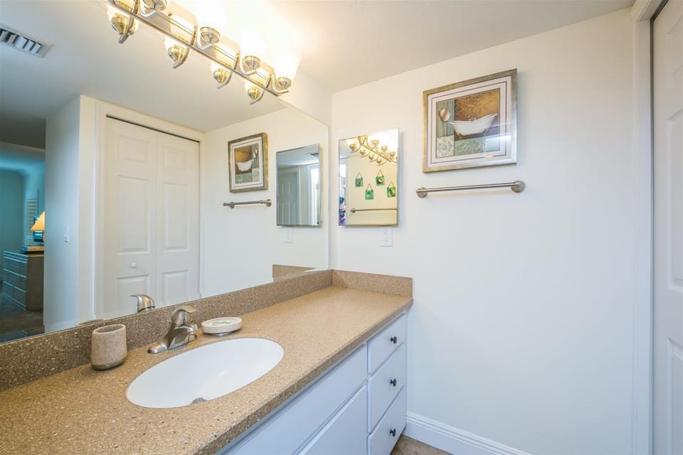 Siesta Dunes 1-200 by Siesta Dunes Apartment in Siesta Beach