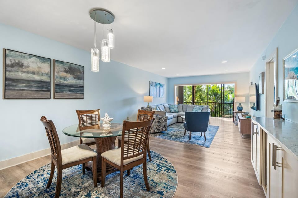 Siesta Dunes 1-204 by Siesta Dunes Apartment in Siesta Beach