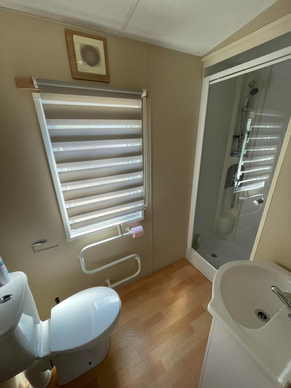 Le grand air, mobil-home XXL Campground/ 
RV Resort in Lattes
