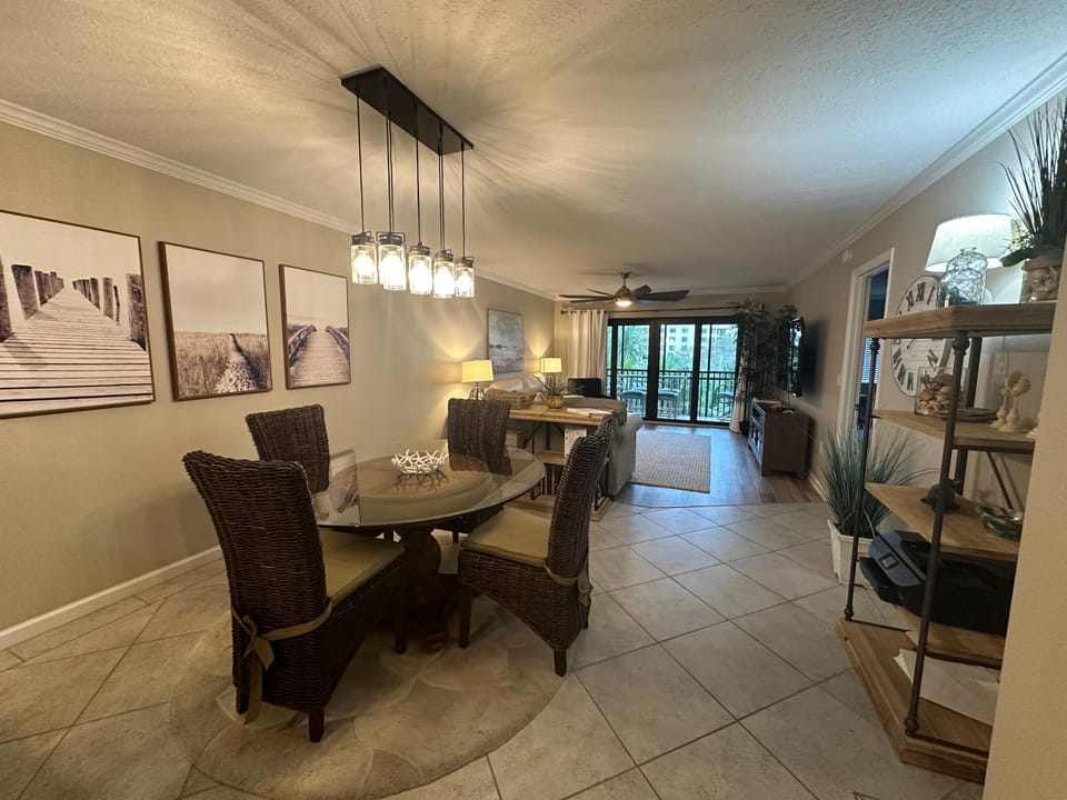 Siesta Dunes 1-304 by Siesta Dunes Apartment in Siesta Beach
