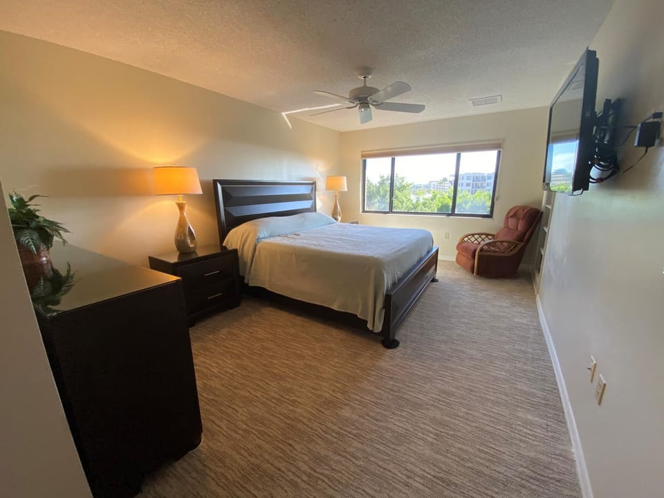 Siesta Dunes 1-403 by Siesta Dunes Apartment in Siesta Beach