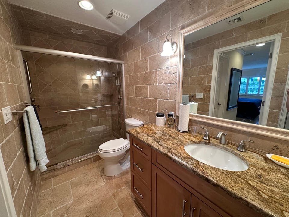 Siesta Dunes 1-404 by Siesta Dunes Apartment in Siesta Beach
