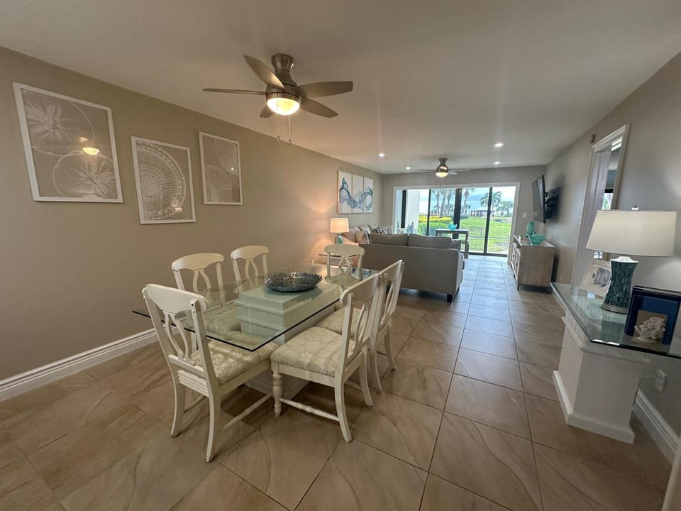 Siesta Dunes 2-102 by Siesta Dunes Apartment in Siesta Beach