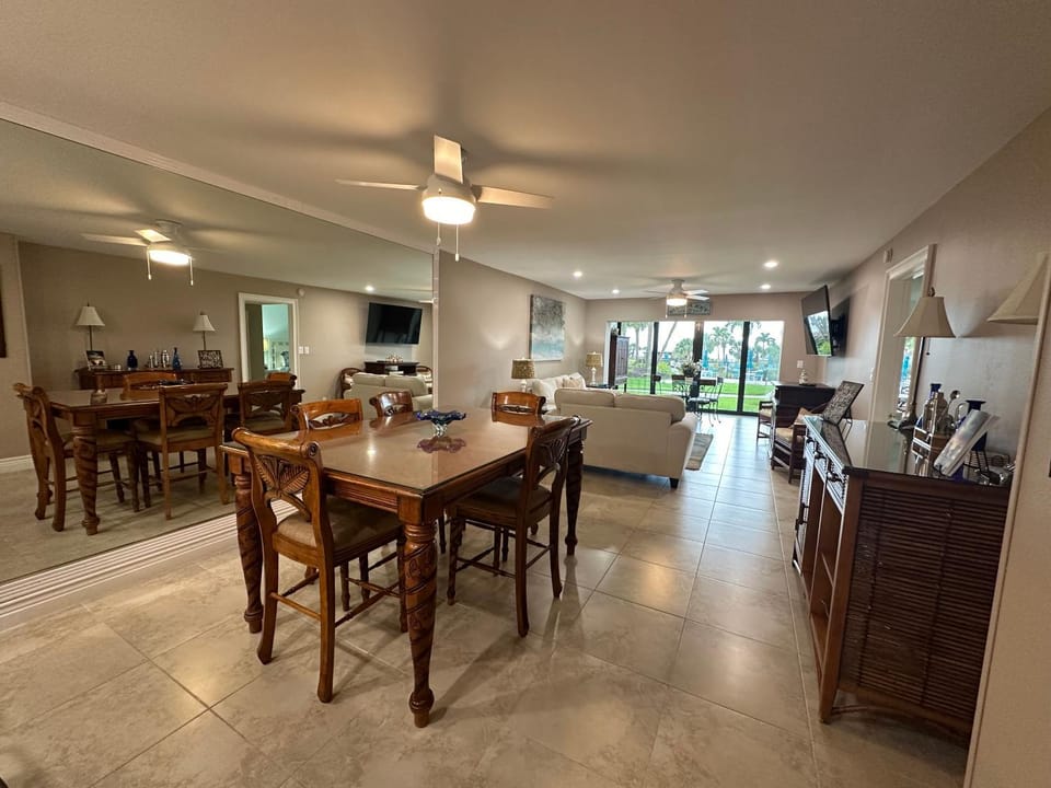 Siesta Dunes 2-104 by Siesta Dunes Apartment in Siesta Beach