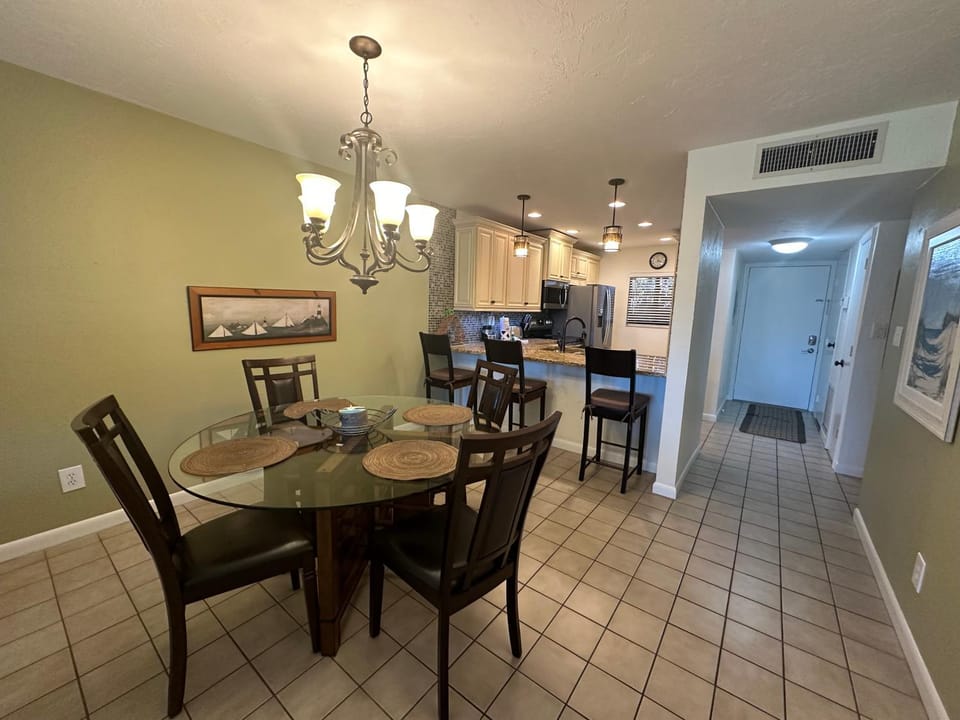 Siesta Dunes 2-105 by Siesta Dunes Apartment in Siesta Beach