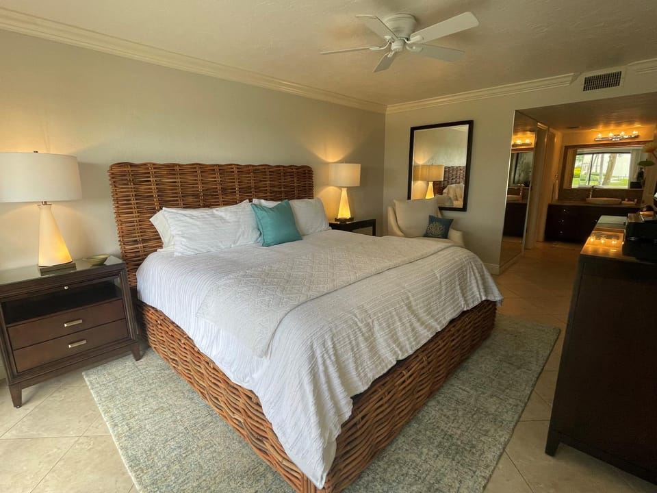 Siesta Dunes 2-108 by Siesta Dunes Apartment in Siesta Beach