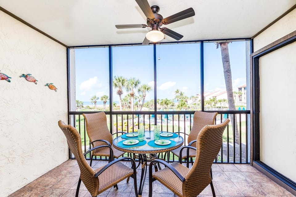Siesta Dunes 2-204 by Siesta Dunes Apartment in Siesta Beach