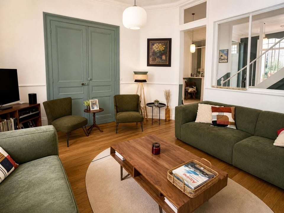Le Mans Gem with Garage for Motorsport Fans Villa in Le Mans