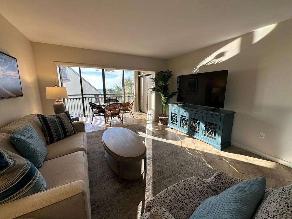 Siesta Dunes 2-300 by Siesta Dunes Apartment in Siesta Beach