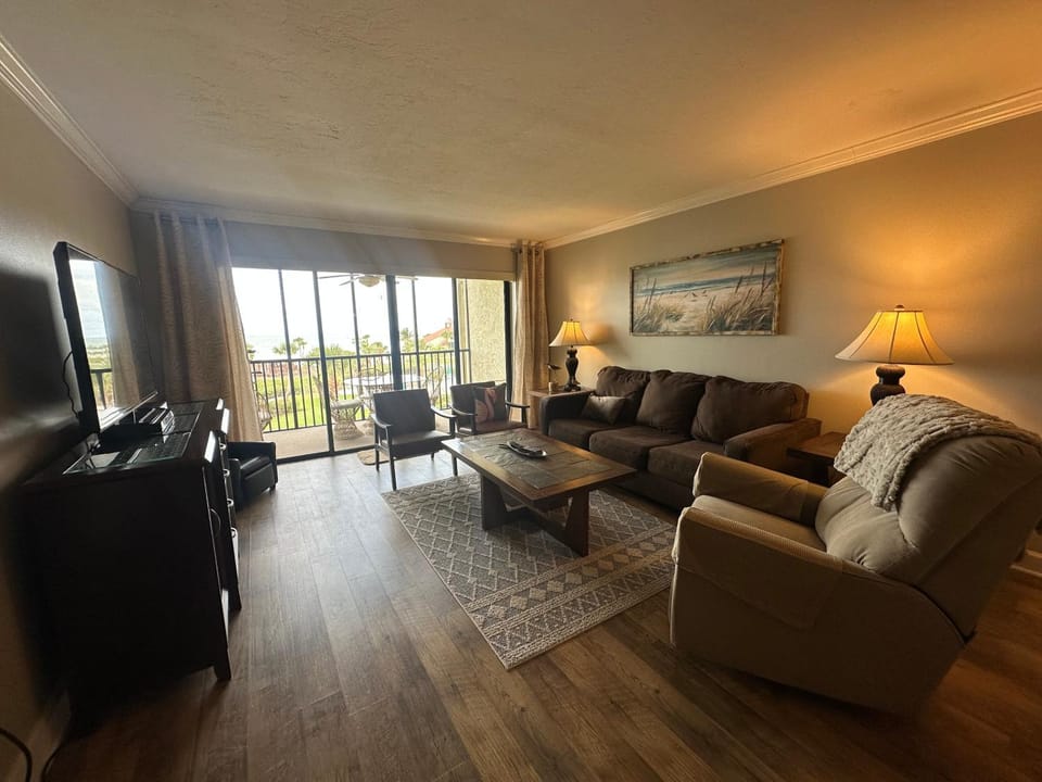 Siesta Dunes 2-301 by Siesta Dunes Apartment in Siesta Beach