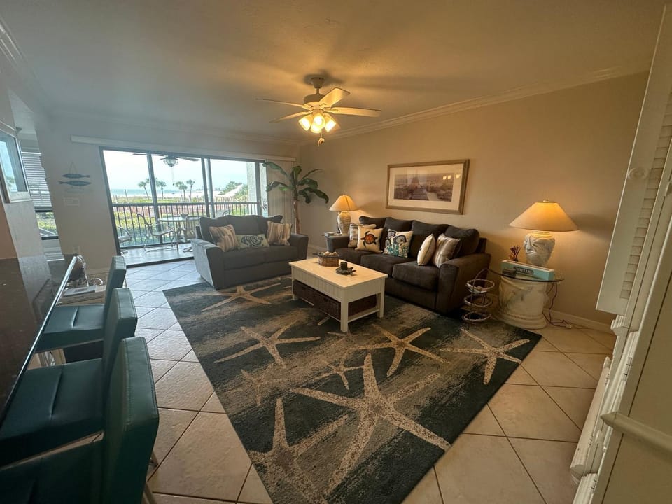 Siesta Dunes 3-22A by Siesta Dunes Apartment in Siesta Beach